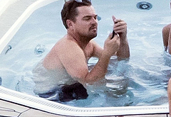 Leonardo DiCaprio paparazzi sexy