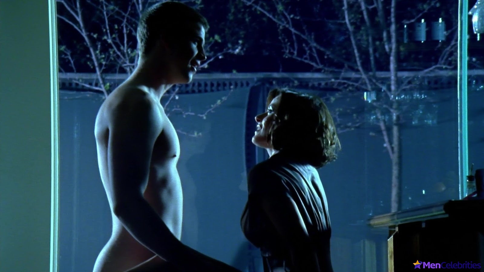 Liam Hemsworth Sex Porn - Liam Hemsworth Nude Sex & Underwear Movie Scenes - Men Celebrities
