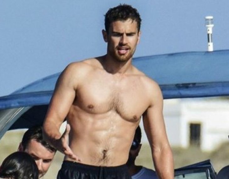 Theo James bulge