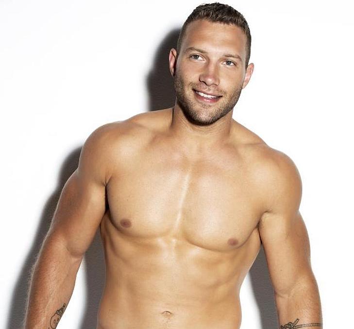 Jai Courtney nude photos