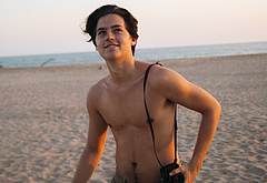 Cole Sprouse nudes