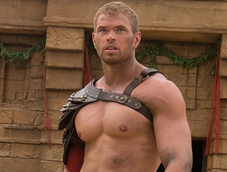 Kellan Lutz penis nude scenes