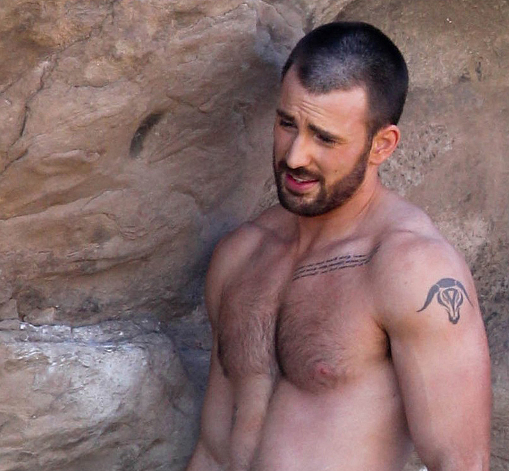 Chris Evans shirtless beach