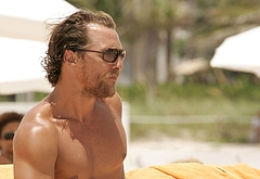 Matthew McConaughey ass beach pics