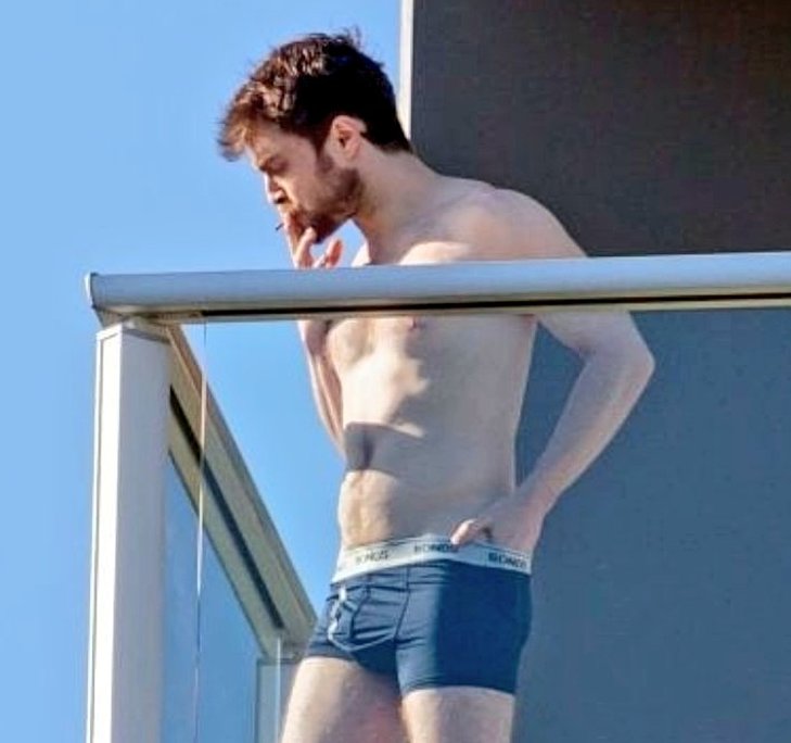 Daniel Radcliffe naked paparazzi