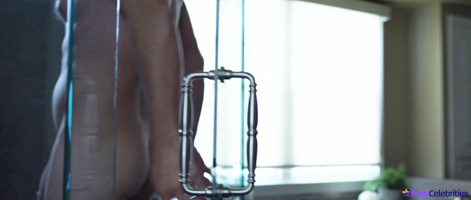 Ben Affleck frontal nude & sex scenes.