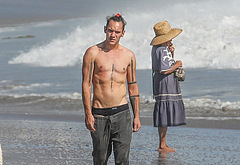 Jonathan Rhys Meyers shirtless beach photos
