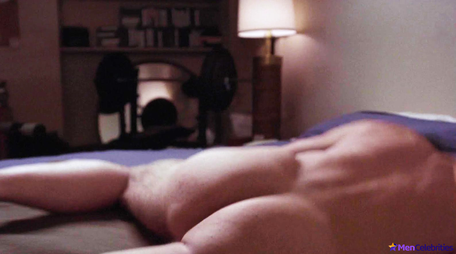 Joseph Gordon-Levitt nude and gay sex scenes.