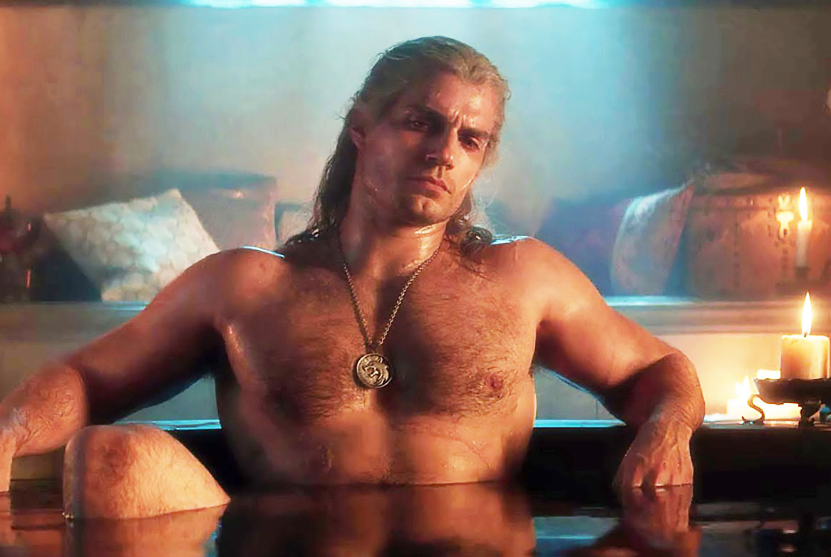 Henry Cavill Nude Sex Scenes & Hot Shirtless Beach Photos