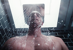 Jacob Elordi shower scenes