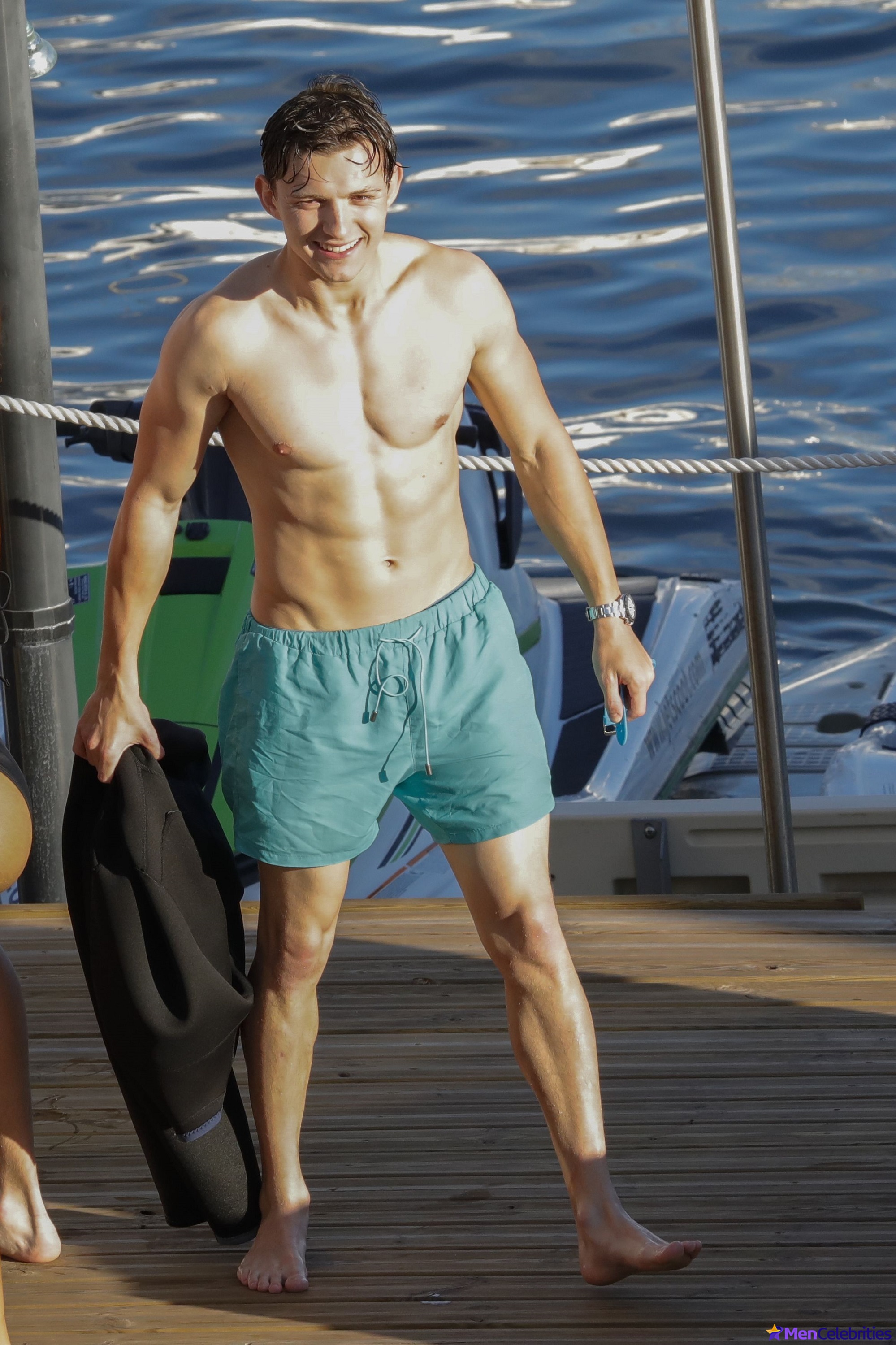 Tom Holland Body tom-holland-body
