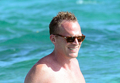 Paul Bettany sexy naked