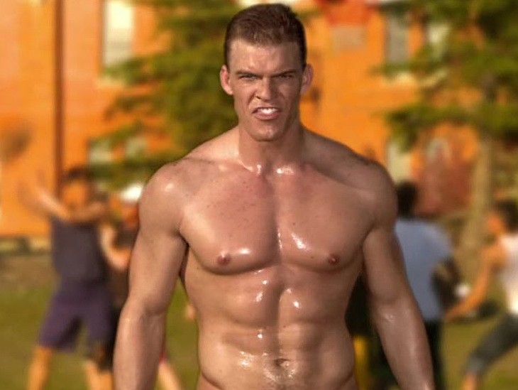 Alan Ritchson naked movie scenes
