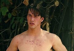 Keanu Reeves Nude Porn - Keanu Reeves Uncensored Nude Pics & Gay Sex Movie Scenes - Men Celebrities