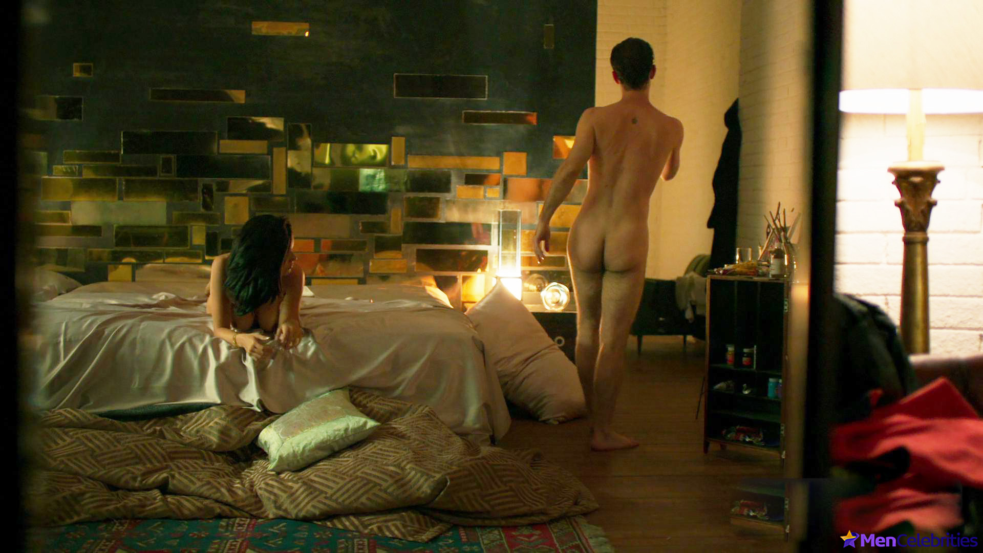 Pedro Alonso nude and gay movie scenes.