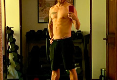 Ryan Phillippe nude selfie