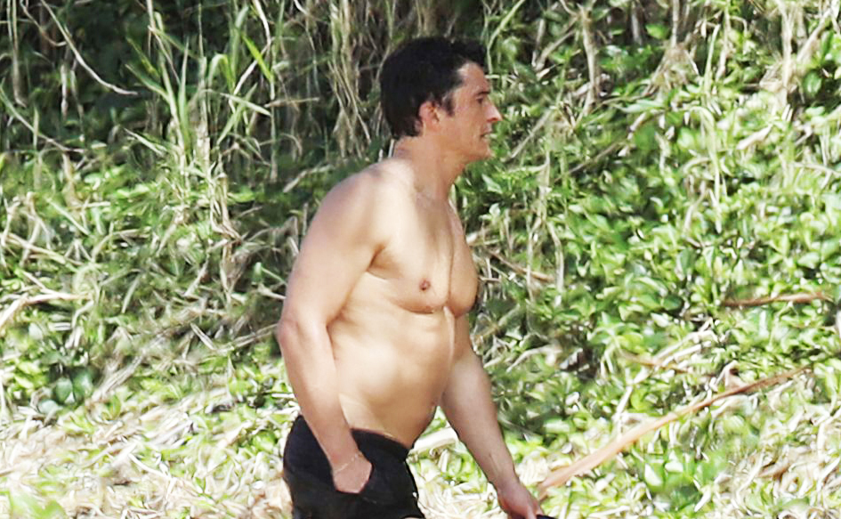 It’s getting hot on the beach in Hawaii … Orlando Bloom and Katy Perry are there!
