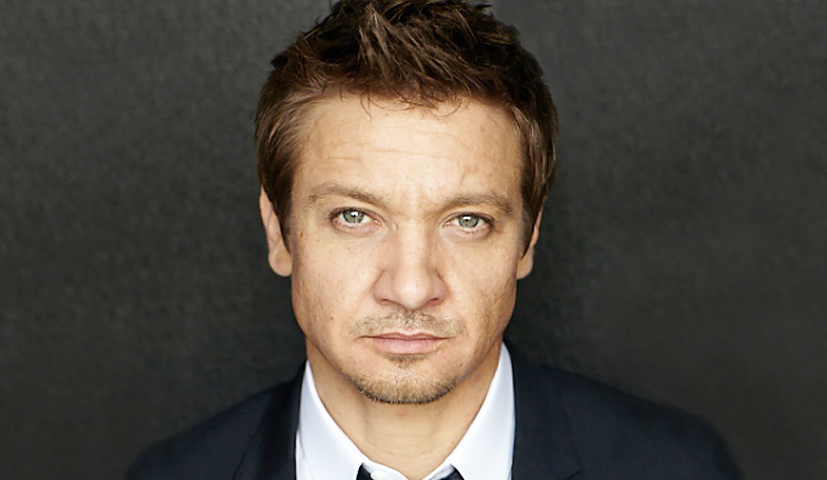 Jeremy Renner Gay Movie Scenes And Leaked Nude Photos