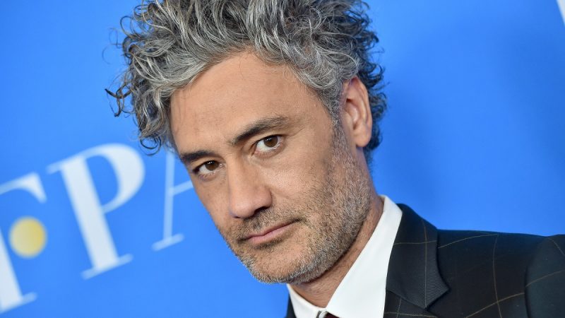 Taika Waititi Nude Covering His Cock & Sexy Collection