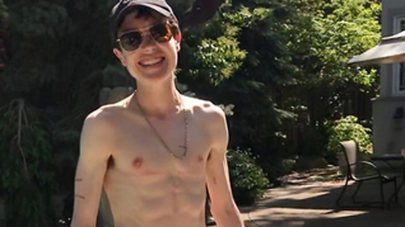 Elliot Page teases fans with her 6-pack abs