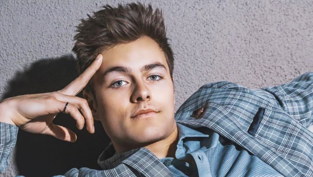 Peyton Meyer Leaked Nude And Uncensored Pics & Vids Collection