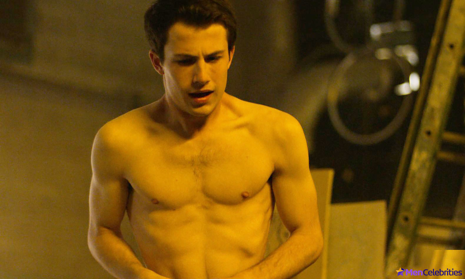 Dylan Minnette shirtless and sex scenes.