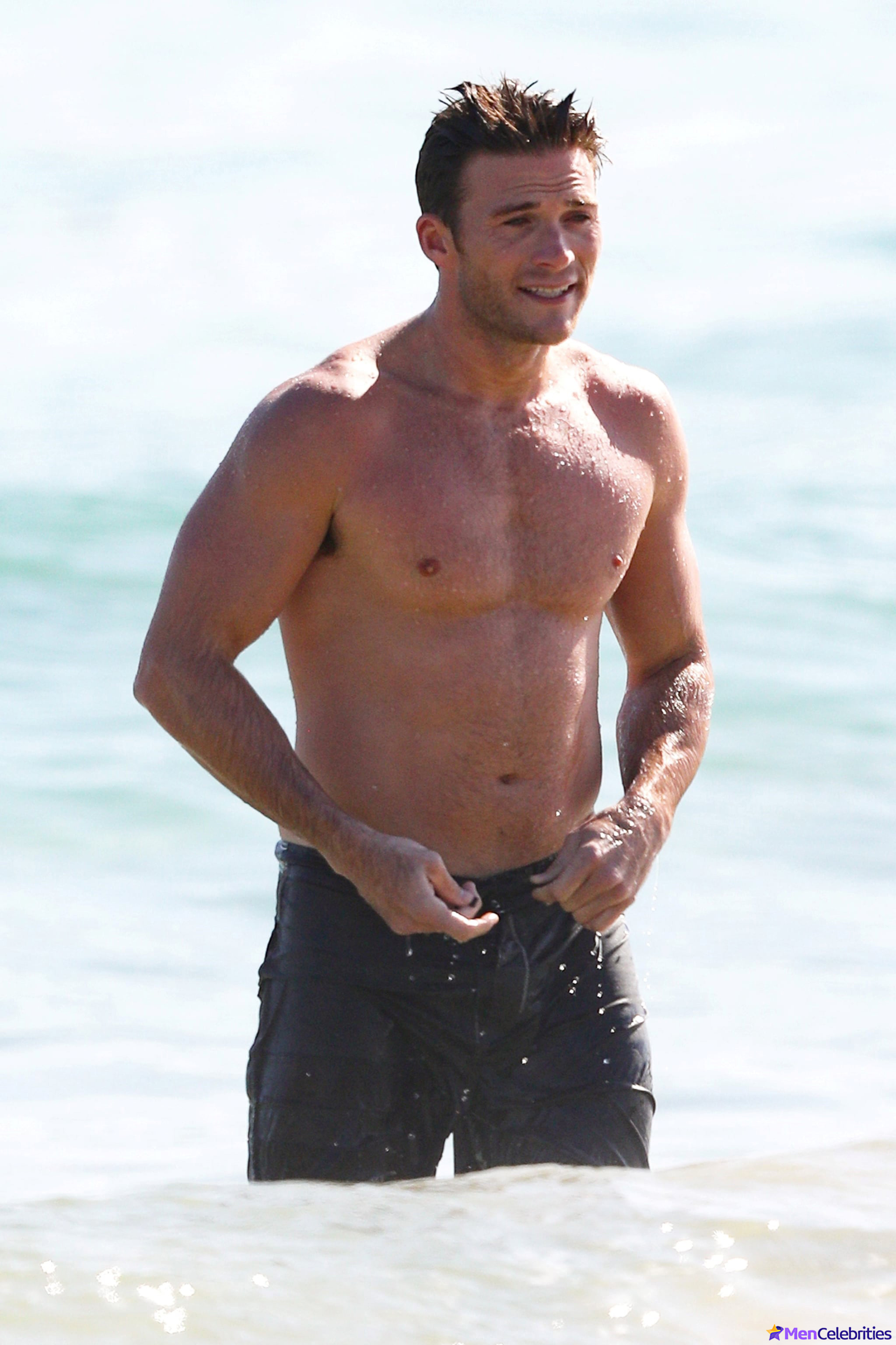 Scott eastwood naked