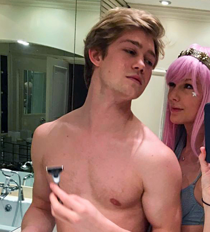 Joe Alwyn hacked nude