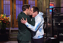 John Krasinski gay kiss