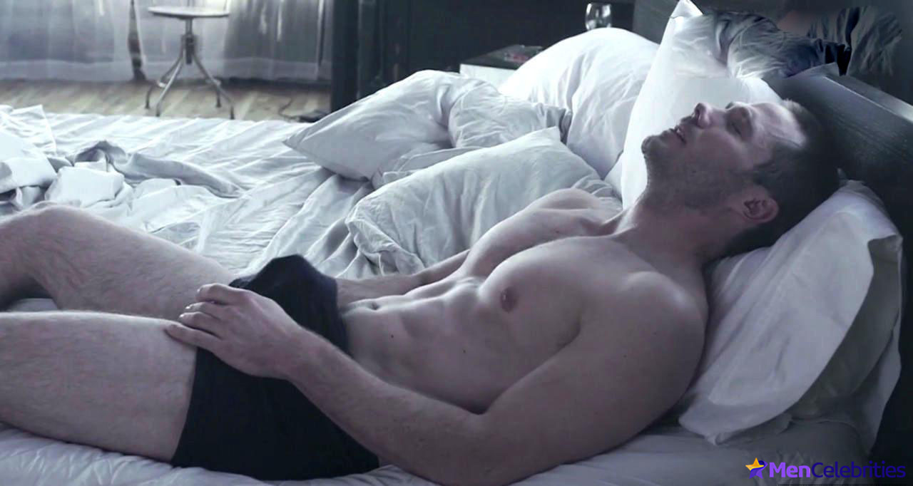 Luke Macfarlane nude and gay sex scenes.