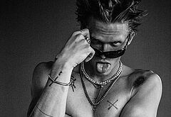 Cody Simpson frontal nude