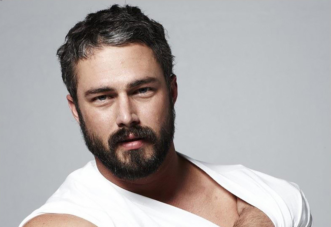 Taylor Kinney Nude Sex Scenes And Hairy Pubis Photos