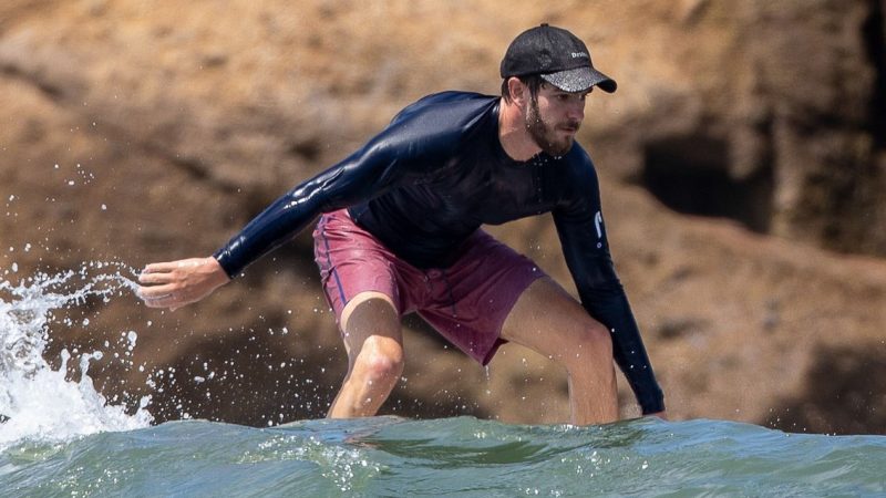 Andrew Garfield enjoys his vacation in Mexico