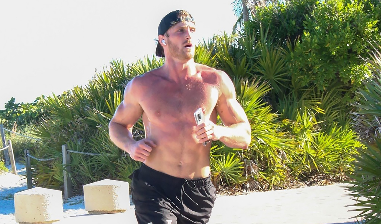 Logan Paul flaunts his bare torso while jogging