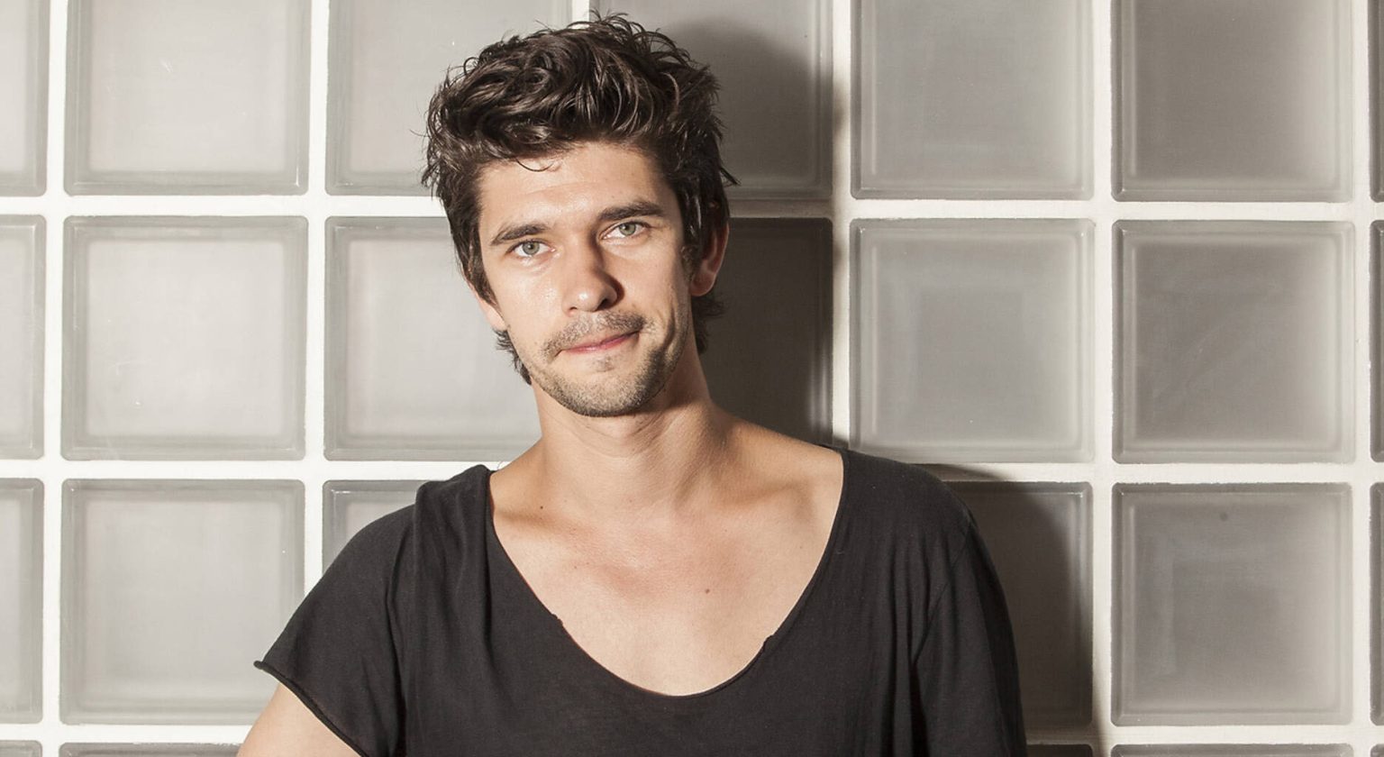 Ben Whishaw Frontal Nude And Gay Sex Collection Naked Male Celebrities 