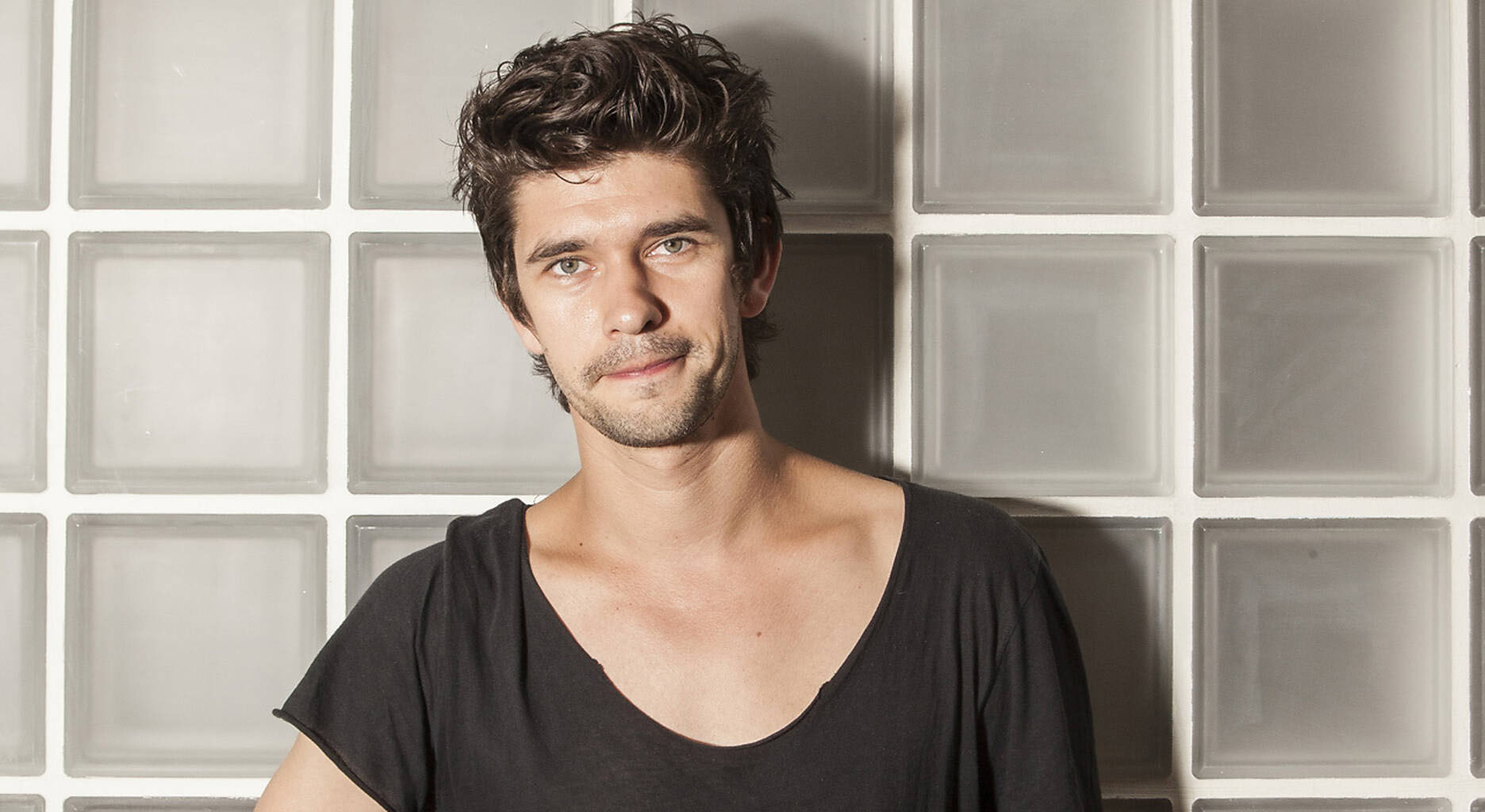 💓 Ben Whishaw Frontal Nude And Gay Sex Collection The Men Men