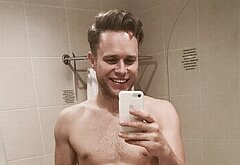 Olly Murs nude selfie