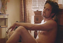 Justin Chatwin naked photo