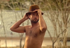 Justin Chatwin shirtless