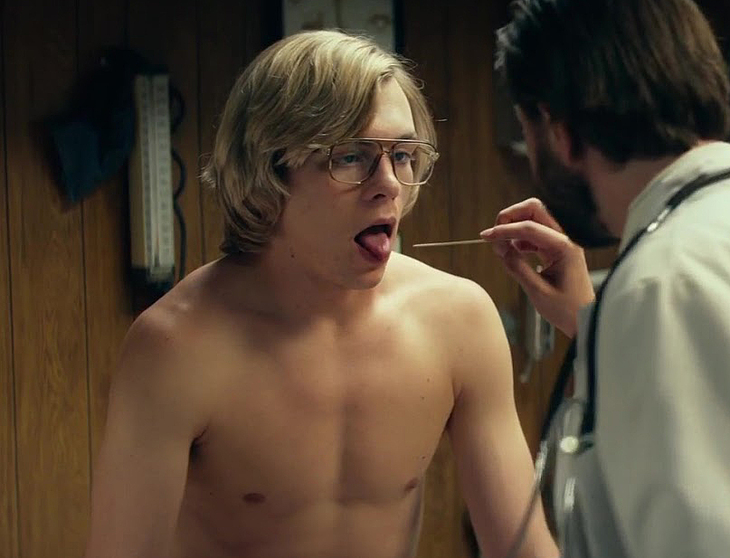 Ross Lynch frontal nude