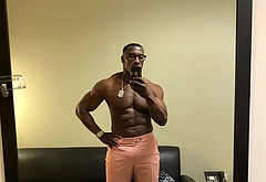 Shannon Sharpe bulge