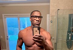 Shannon Sharpe frontal nude