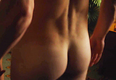 Austin Stowell ass