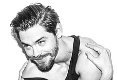 Tom Payne nudes