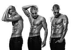 Theo Rossi naked