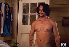 Bob Morley frontal nude