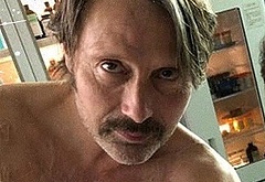 Mads Mikkelsen nude selfie