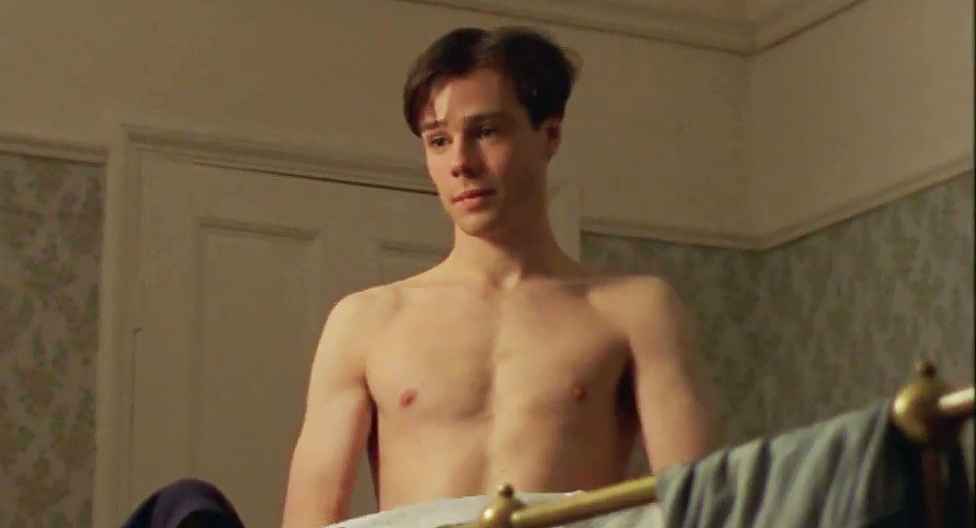 Rupert Evans Nude Sex And Fully Exposed Cock Collection