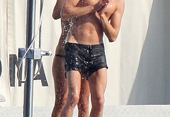 Adrien Brody dick wet