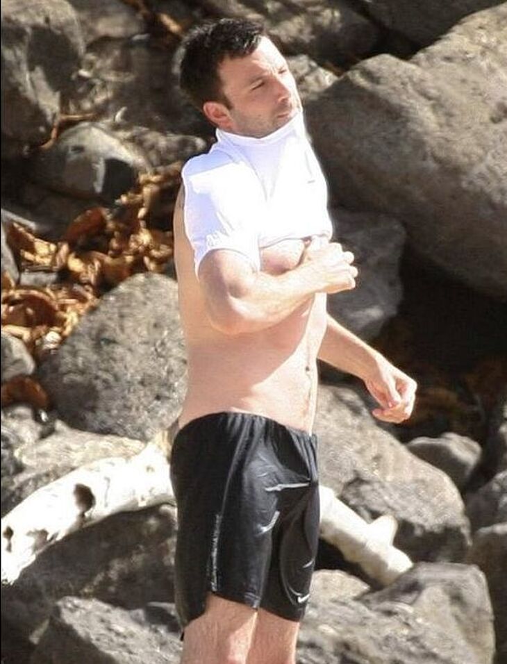 Ben Affleck cock exposed